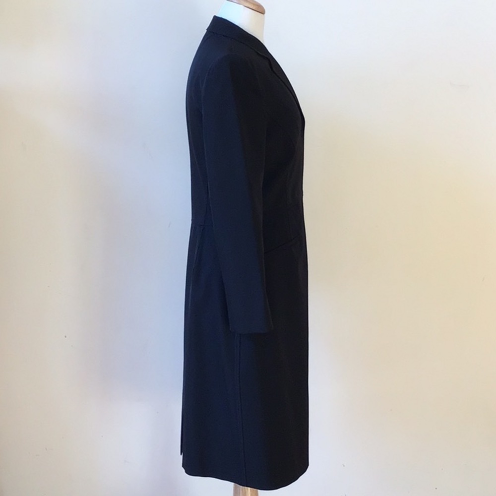 PRADA VINTAGE LIGHT FITTED COAT. - Picture 5 of 10